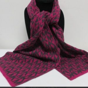 COPY - Micheal Kors Scarf